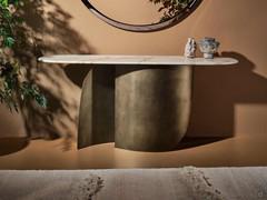 Table console Indigo, avec plateau en marbre de 160 cm de large. Existe également en frêne teinté