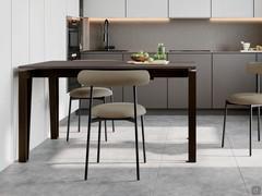 Table Logan extensible en format rectangulaire 120 x 90 cm, également adaptée aux cuisines à espace réduit