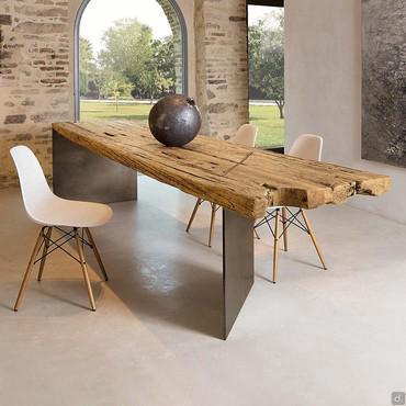 Table en bois séculaire brute Florian