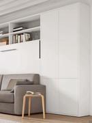 Libreria All-in per letto trasformabile. Esempio di libreria a sei vani con ante stagionali