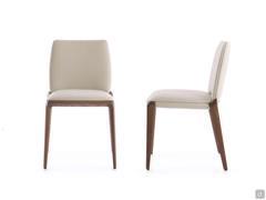 Vista frontale e laterale che mostrano le perfette proporzioni della sedia Midday outlet