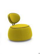 Poltroncina senza braccioli per cameretta Alice con base a pouf e schienale ovale