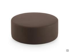 Pouf Cherie nella versione rotonda bassa 