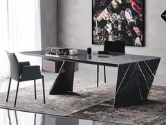 Scrivania Nasdaq di Cattelan in finitura pietra Keramik lucida Sahara Noir