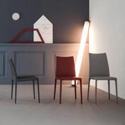 Sedia di design in pelle Kayla di Bonaldo nei vari modelli e finiture