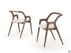 Sedia Nakama in legno massello finitura Noce