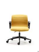 Sedia home-office imbottita e trapuntata Mark, con braccioli fissi in alluminio verniciato nero come la base su ruote
