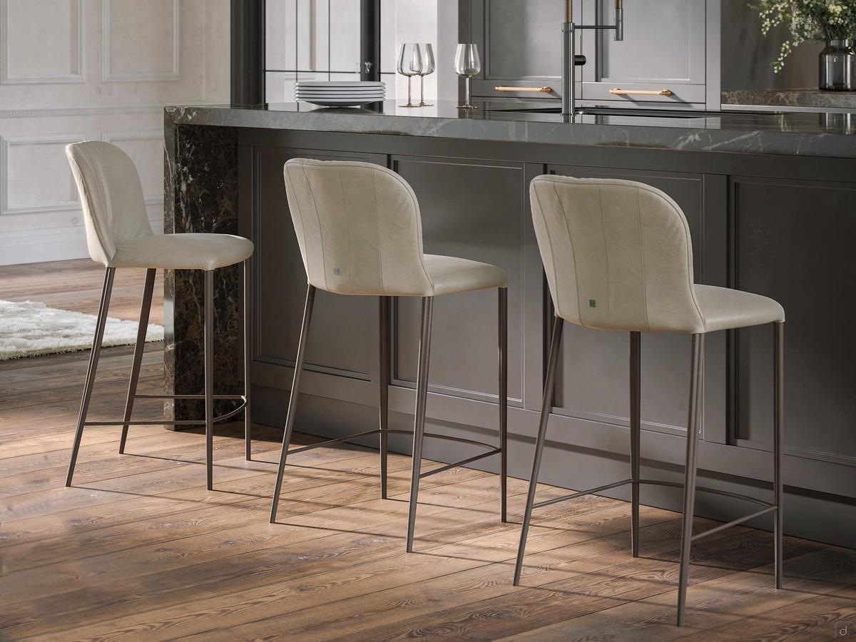 Sgabello da cucina o piani snack in pelle beige Side con cuciture a vista