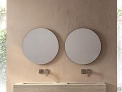 Coppia di specchiere da bagno rotonde Circle cm Ø 60 con retroilluminazione Led perimetrale, ideali per mobili bagno con doppio lavabo