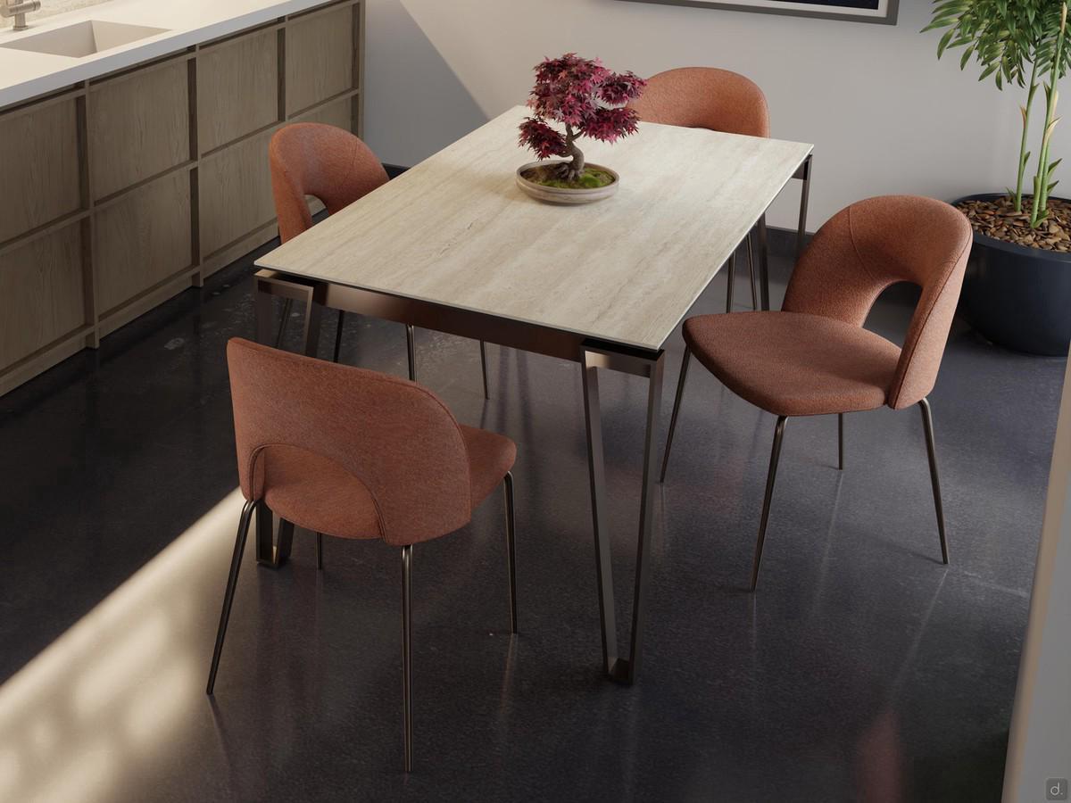 Tavolo stile industrial con gambe in metallo Logan, nella versione rettangolare con piano in ceramica effetto travertino