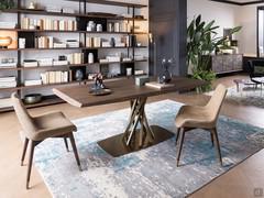 Tavolo allungabile in legno con base a spirale Belize - piano rettangolare sagomato in legno. Disponibile anche con bordo dritto, inclinato o irregolare effetto "legno scortecciato"