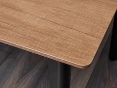 Particolare dei bordi arrotondati del piano, caratteristica dei piani in laminato Cleaf oltre alla bordatura in tinta dei profili