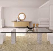 Tavolo Diapason con basamento in marmo bianco di Carrara e piano in cristallo
