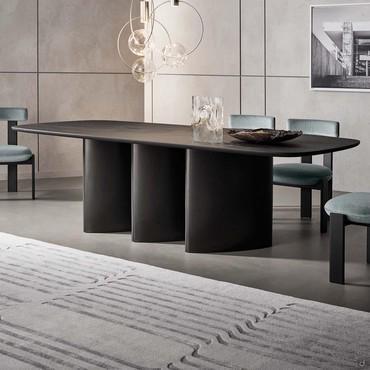 Tavolo con tripla base in metallo Louver di Bonaldo