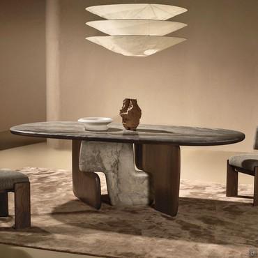 Tavolo scultoreo con gambe di design Arden