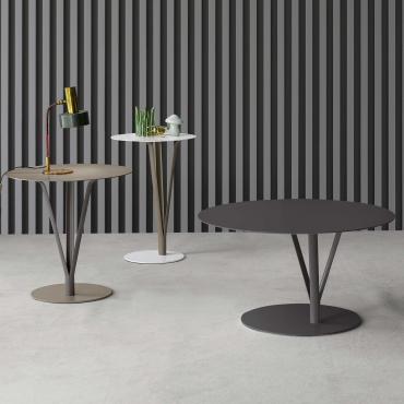 Table basse guéridon design Kadou Coffee. Trois dimensions disponibles: de la gauche, bout de canapé moyen, haut et table de salon