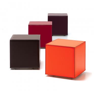 Kubo square ottoman covered in hide leather in several colours