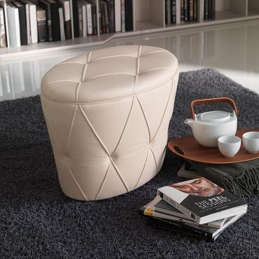 Pouf elliptique Pinko en cuir capitonné