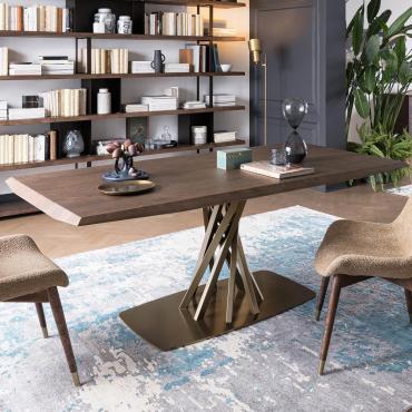 Tavolo allungabile in legno con base a spirale Belize
