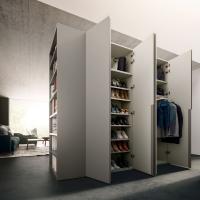 Elément bibliothèque latérale pour armoires à portes battantes Wide proposé en 5 largeurs