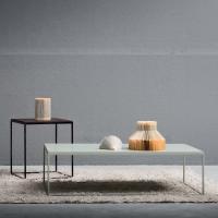 Turku - Table basse avec pied en métal noir ou coloré au design léger