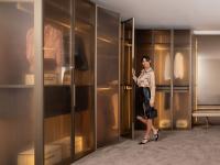 Armoire avec portes en verre Artemis Lounge