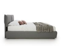 Vue latérale et proportions du lit double Sofy avec coffre de rangement