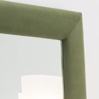 Miroir psyché vertical Sidony avec cadre en tissu vert foncé