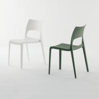 Chaise Idole de Bonaldo en blanc et vert mat 
