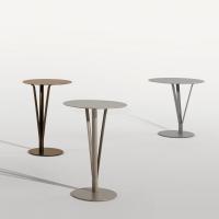 Table basse de design Kadou Coffee avec structure en métal verni, monocouleur
