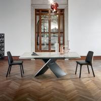 Table rectangulaire Ax en bois et métal by Bonaldo : modèle extensible avec plateau en céramique