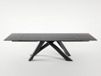Table extensible Big Table di Bonaldo avec plateau céramique Laurent et pieds métallique verni piombo