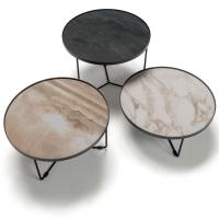 Tables basses rondes très design Billy avec plateau en pierre Keramik
