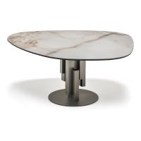 Table modelée Skyline de Cattelan avec plateau en pierre Keramik effet marbre
