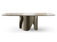De profil la table Torquay base en métal verni couleur bronze et plateau céramique  Alabastro Lucido, dans sa version façonné