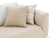 Coussins pour lit ou canapé en tissu Izumi et en tissu Ian Trame