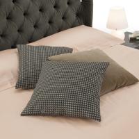 Coussins pour lit ou canapé HomePlaneur en tissu Kaori Optical et Hana Velours