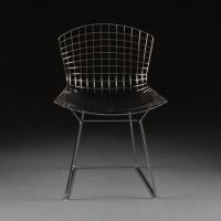 Chaise Wire Chair créée par Harry Bertoia grillagée chromée et soudée