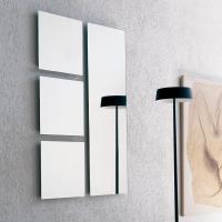 Combinaison originale de miroirs carrés et rectangulaires