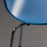 Chaise design Jacobsen Seven - détail de l'assise
