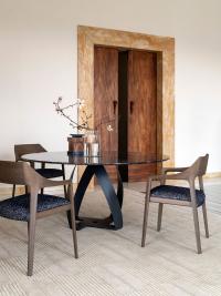 Scheggia - Chaise avec assise rembourrée en bois massif pour une salle de séjour élégante