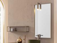 Specchio da bagno rettangolare con cornice Look - cornice in alluminio spazzolato con faretto mod. Cyli