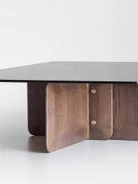 Shape - Table basse en verre trempé et bois avec base en frêne massif teinté
