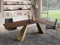 Table extensible Desire, avec plateau en céramique oxyde brun mat et base métallique vernis corten