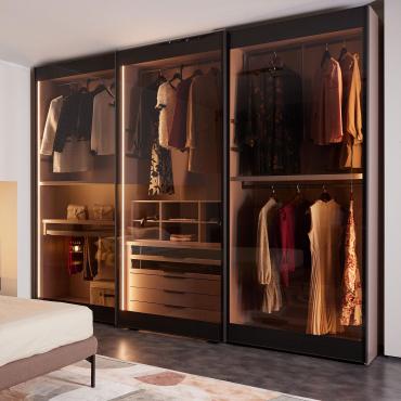 Armadio con ante scorrevoli trasparenti Boutique Player 01 outlet