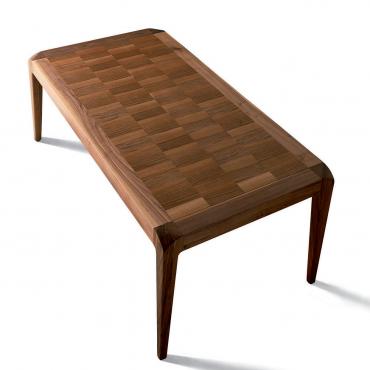 Tavolo allungabile in legno massello Daiki, con piano lastronato in noce con intarsio