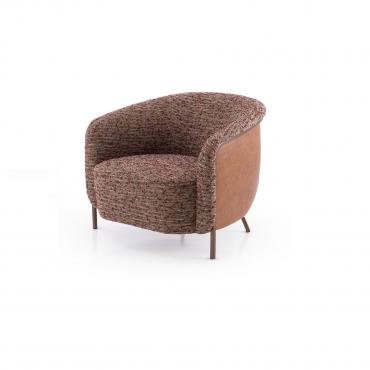 Poltrona di design con seduta larga e comoda Bailey outlet