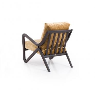 Poltrona imbottita con braccioli in legno Jody