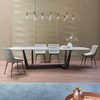Sedia Artika di Bonaldo ideale in abbinamento ad un tavolo dal design moderno