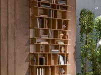 Libreria componibile Wally - composizione di librerie verticali -  dettaglio dei vani divisori